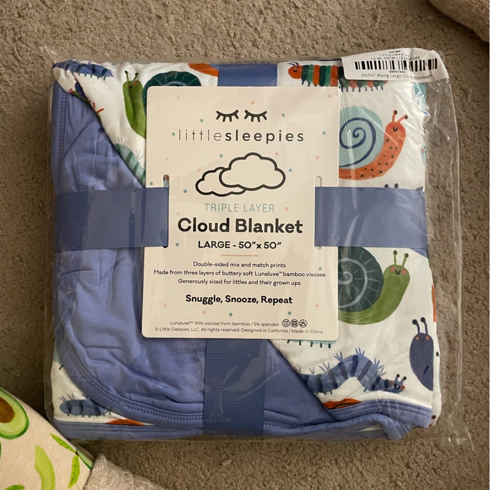 Inchin’ Along Cloud Blanket